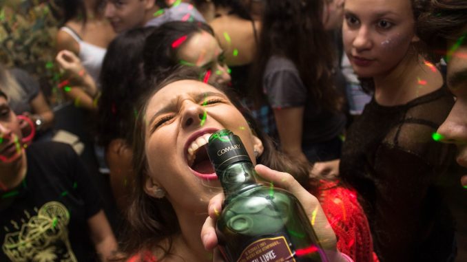 stuent-party